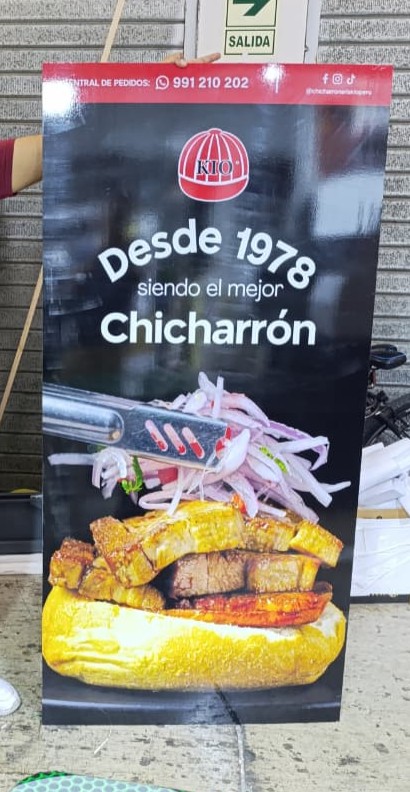 Trabajo de gran formato GF-03